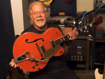 El músico Randy Bachman encuentra en Japón la Gretsch que le robaron 45 años antes en Canadá