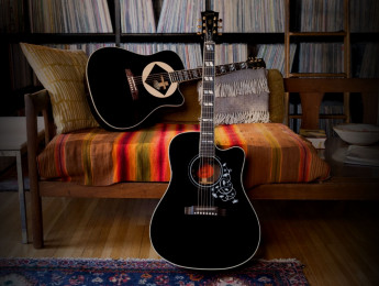 Nuevas Gibson Jerry Cantrell Songwriter “Atone” y "Fire Devil" para el líder de Alice In Chains