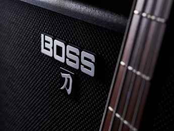 La serie Boss Katana llega a los bajistas con el Katana-110 y 210 Bass