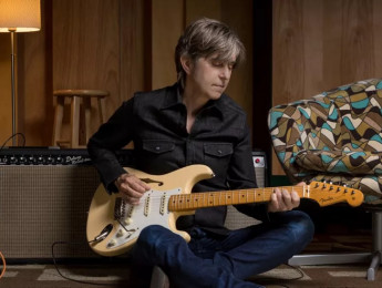 Eric Johnson anuncia dos nuevos discos, "The Book Of Making" y "Yesterday Meets Today"
