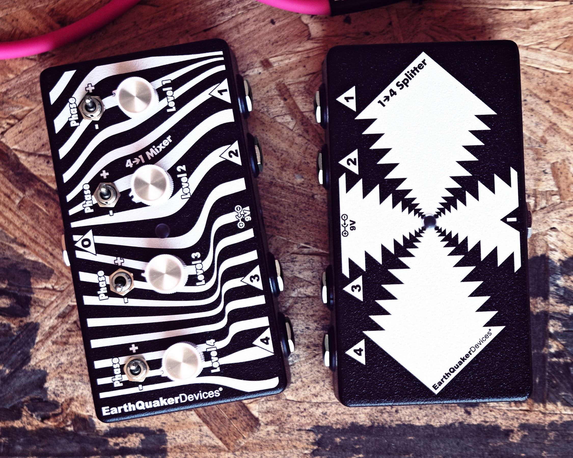 EarthQuaker Devices One to Four Splitter y Four to One Mixer: un