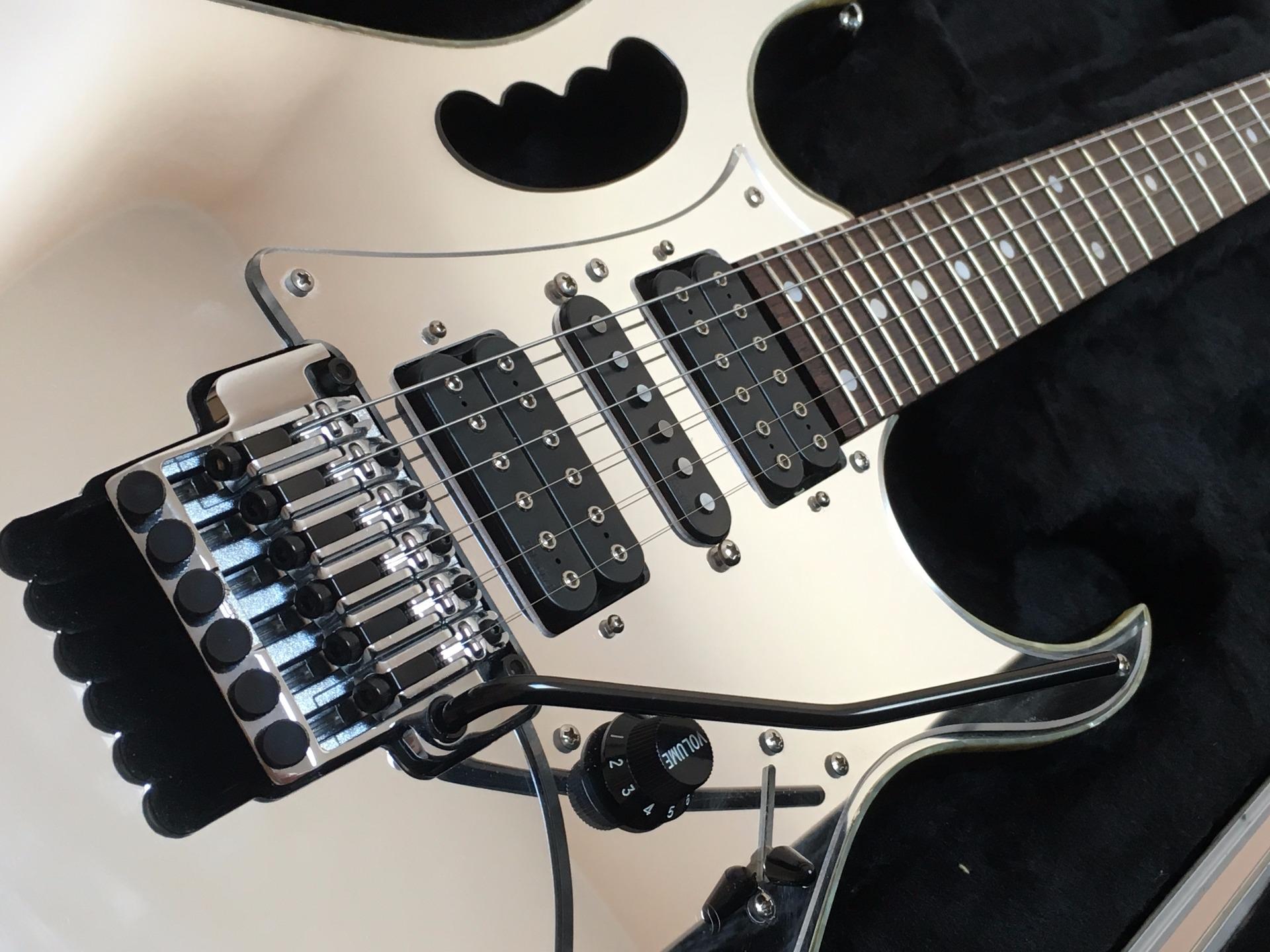 Armonía Desarmamiento Ananiver Las 7 mejores guitarras para metal | Guitarristas