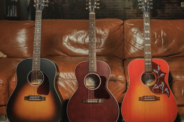 Gibson Acoustic Special, 3 nuevas acústicas J-45, L-00 y Hummingbird con precios un poco más asequibles