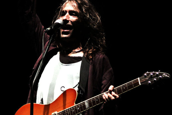 Muere Robe Iniesta de Extremoduro a los 63 años