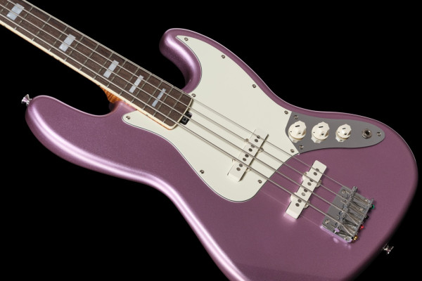 Harley Benton MV-4JB Plus BassTheWorld, el modelo signature del youtuber Gregor Fris