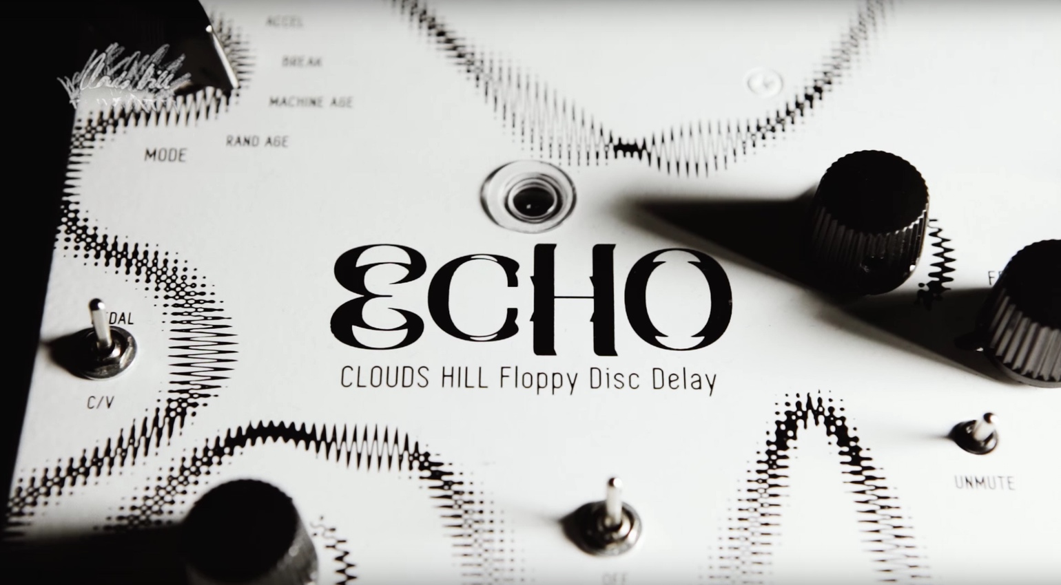 Echo Floppy Disk Delay, un delay que funciona con diskettes Guitarristas